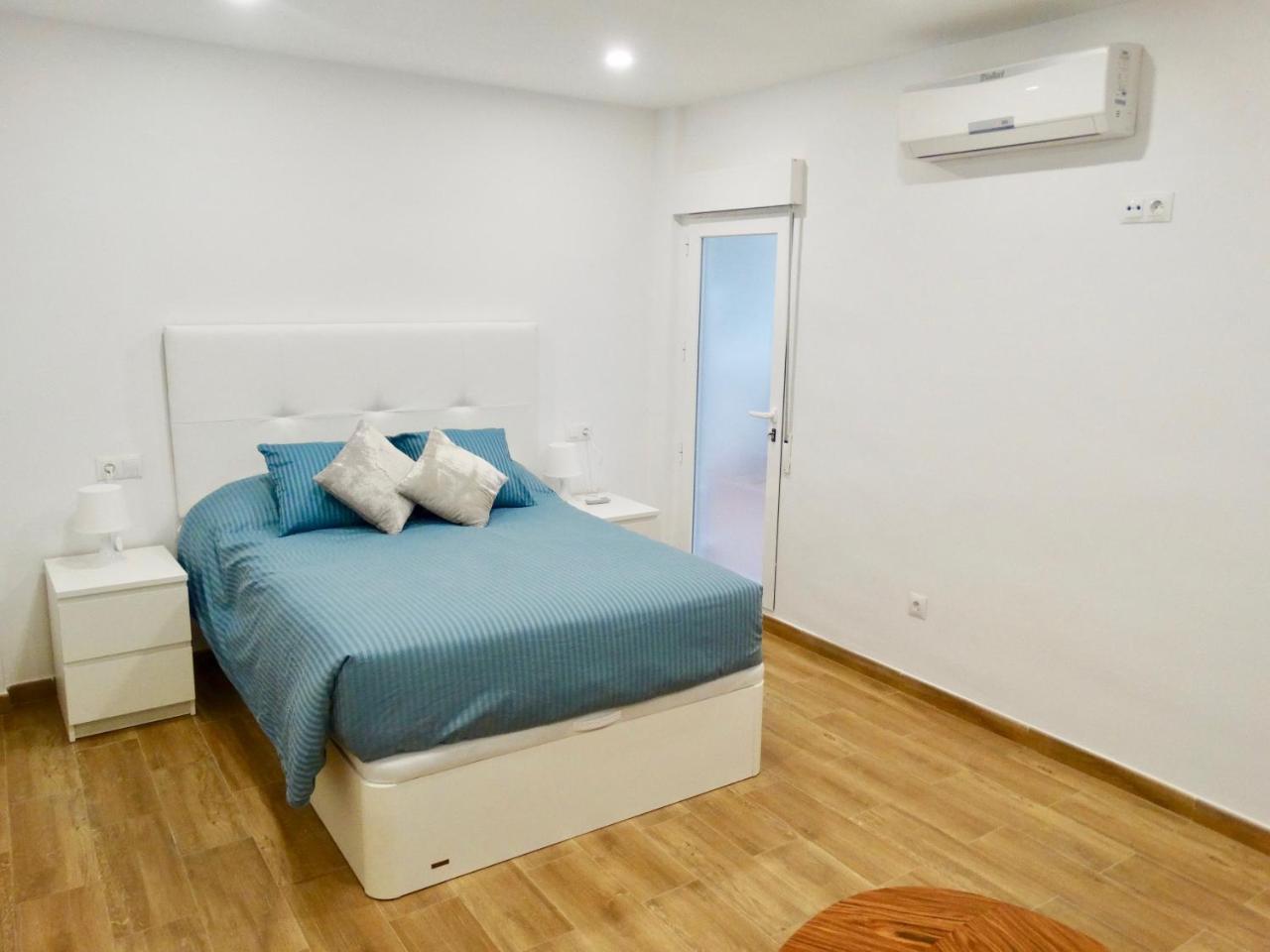 Apartment In Granada'S Center Zewnętrze zdjęcie